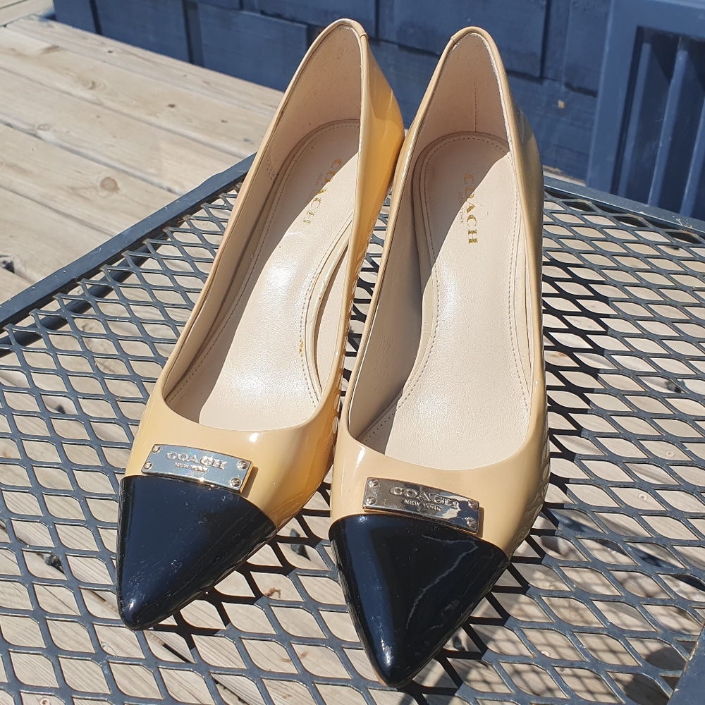 Coach Cap Toe Zan Heels Size 7.5